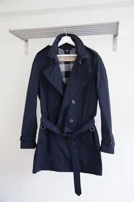 burberry brit navy